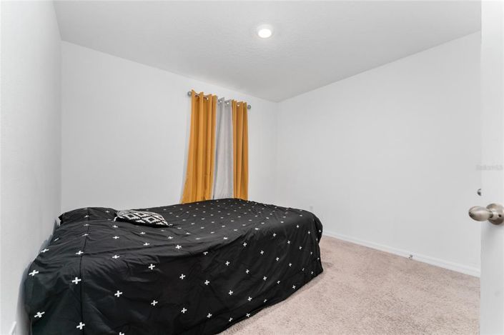 Image No.20-3 Bed Townhouse for sale