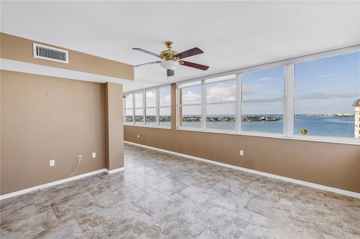 Image No.24-2 Bed Property for sale