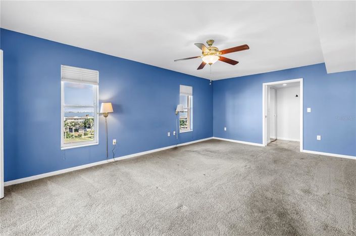 Image No.26-2 Bed Property for sale