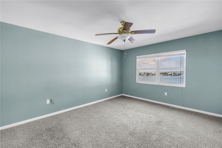 Image No.33-2 Bed Property for sale