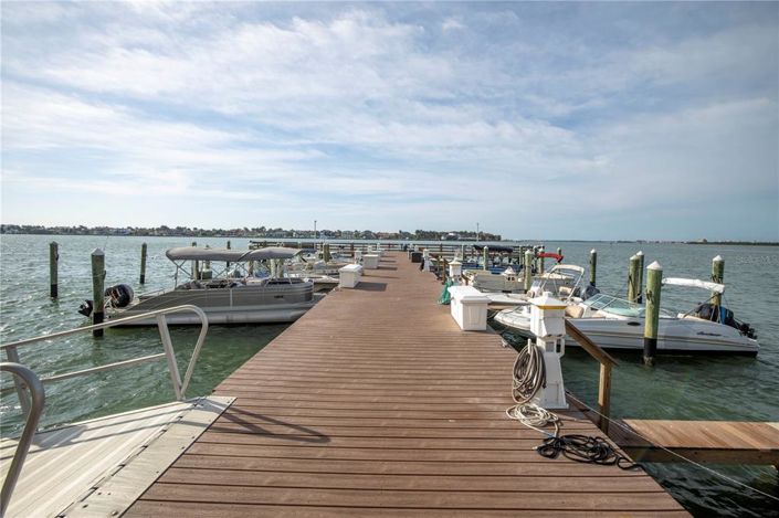 Image No.52-2 Bed Property for sale