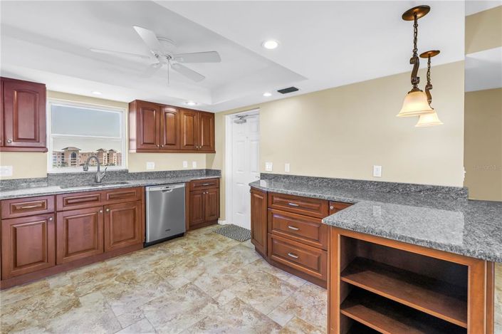 Image No.8-Propriété de 2 chambres à vendre à St. Petersburg