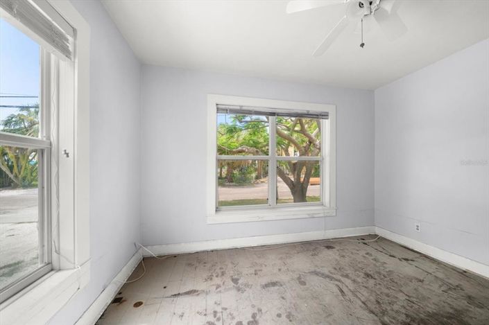 Image No.21-Propriété de 3 chambres à vendre à Treasure Island