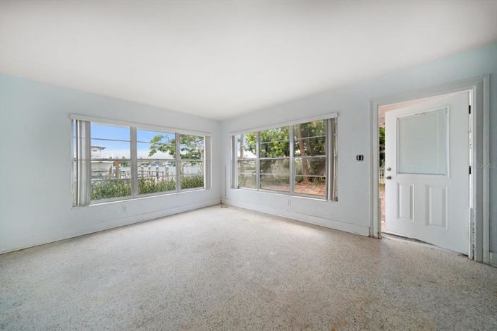 Image No.30-Propriété de 3 chambres à vendre à Treasure Island