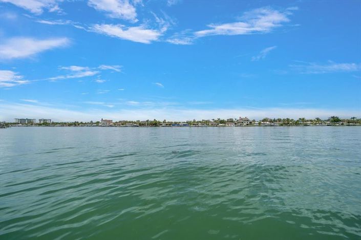 Image No.36-Propriété de 3 chambres à vendre à Treasure Island