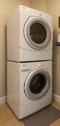 Image No.13-4 Bed Townhouse for sale