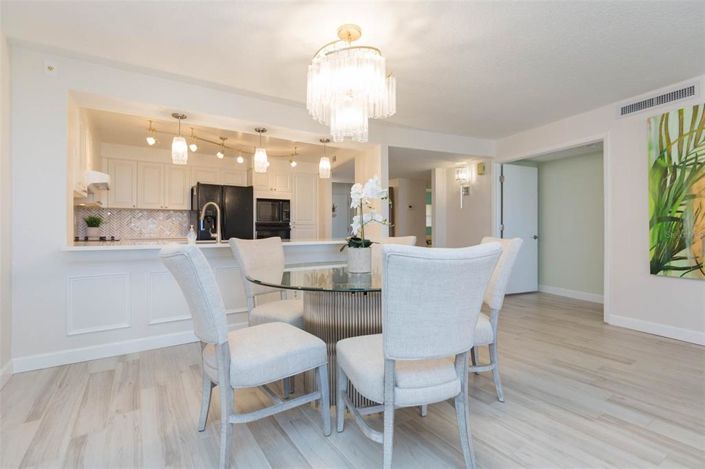 Image No.10-3 Bed Property for sale