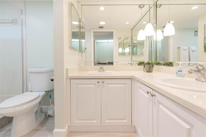 Image No.23-3 Bed Property for sale