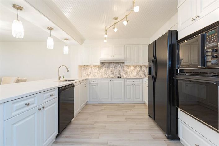 Image No.6-3 Bed Property for sale