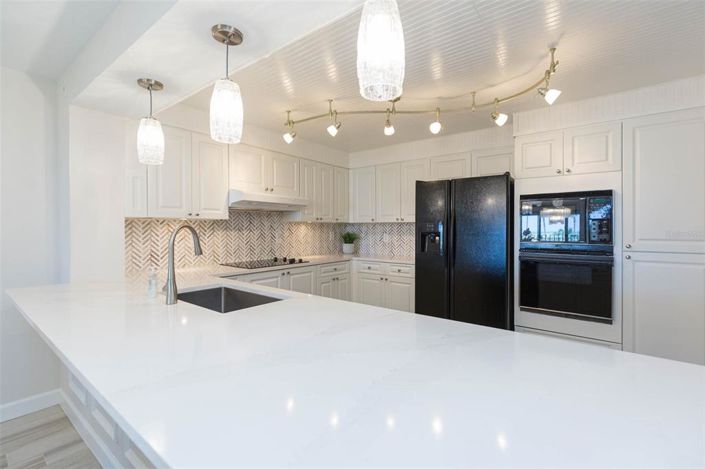 Image No.9-3 Bed Property for sale