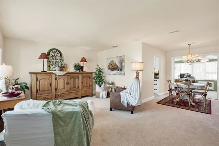 Image No.5-2 Bed Property for sale