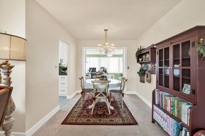 Image No.8-2 Bed Property for sale