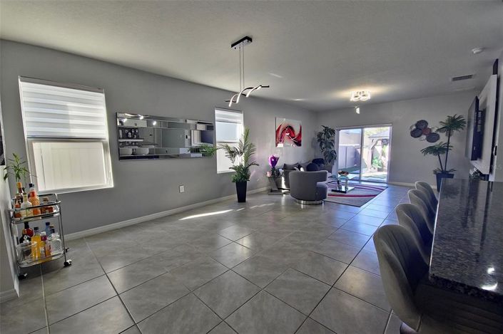 Image No.10-Propriété de 5 chambres à vendre à Davenport