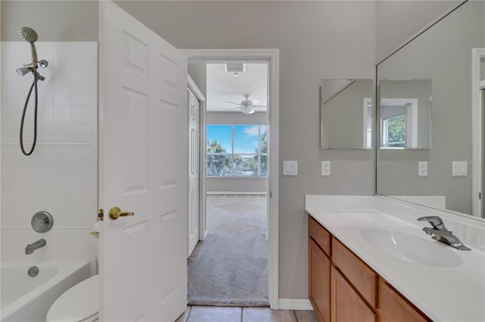 Image No.12-4 Bed Property for sale