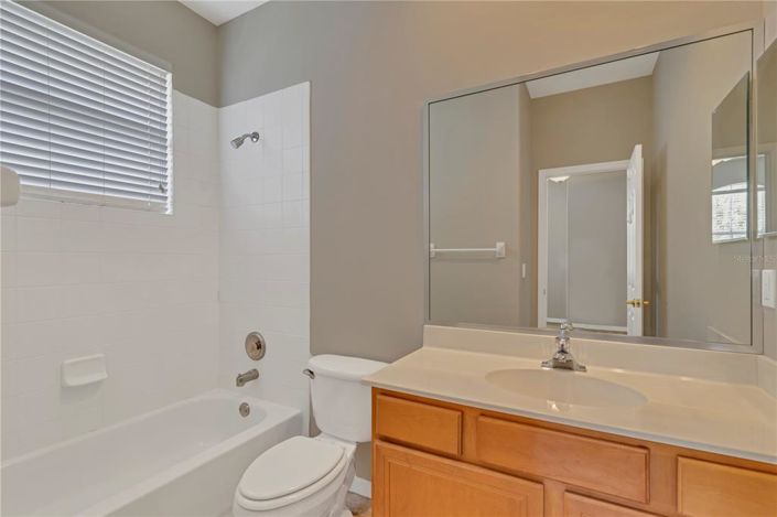 Image No.17-4 Bed Property for sale