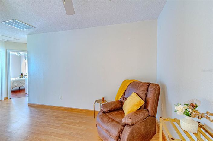 Image No.24-5 Bed Property for sale