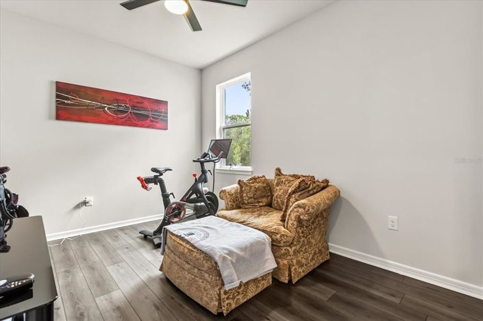 Image No.32-3 Bed Property for sale