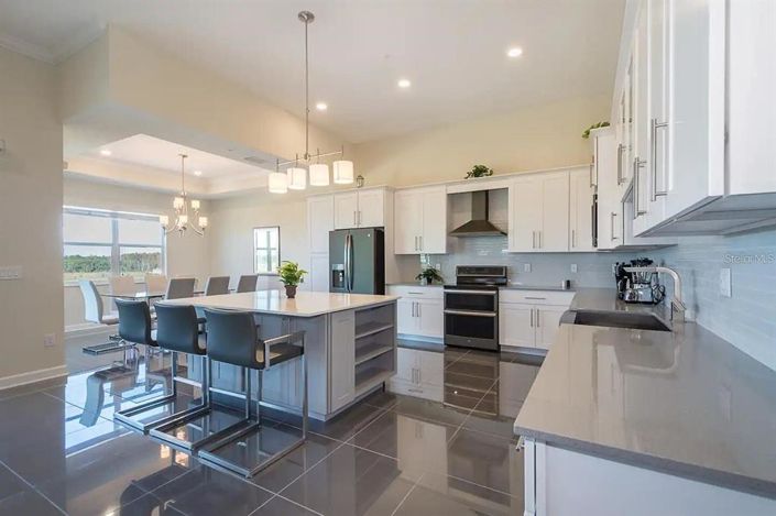 Image No.5-Propriété de 4 chambres à vendre à Kissimmee