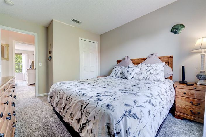 Image No.32-3 Bed Townhouse for sale