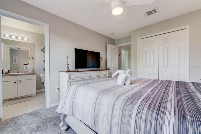 Image No.42-3 Bed Townhouse for sale