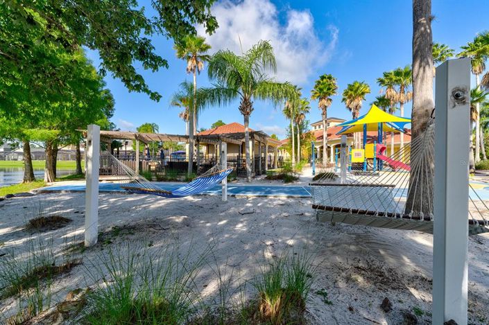 Image No.67-3 Bed Townhouse for sale