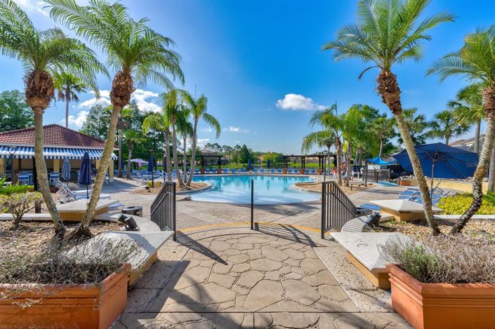 Image No.70-3 Bed Townhouse for sale