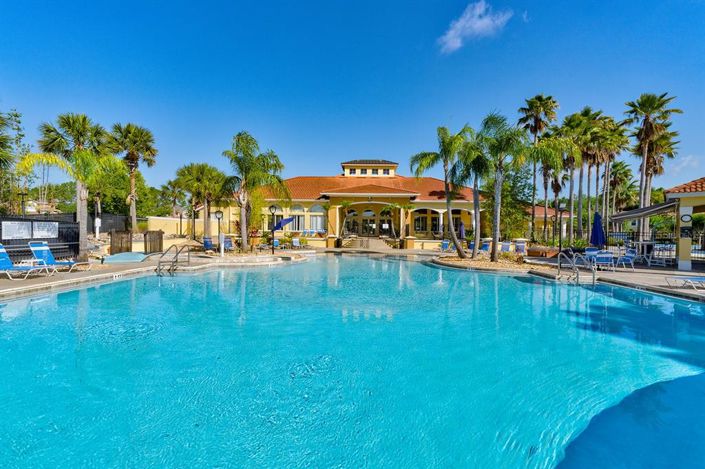 Image No.79-3 Bed Townhouse for sale