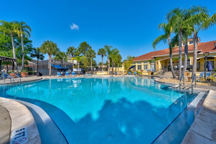 Image No.80-3 Bed Townhouse for sale