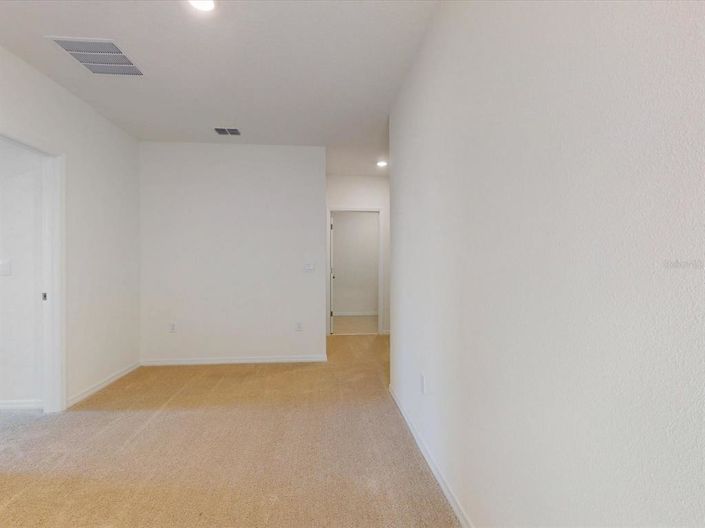 Image No.19-5 Bed Property for sale