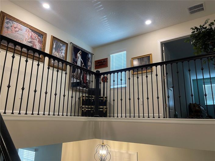 Image No.20-5 Bed Property for sale