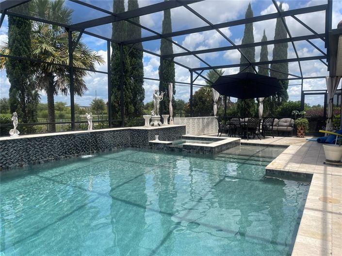 Image No.35-5 Bed Property for sale