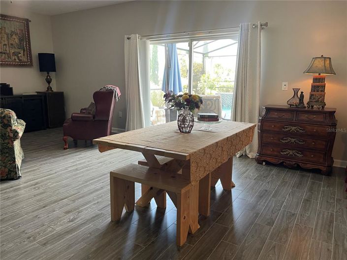 Image No.41-5 Bed Property for sale