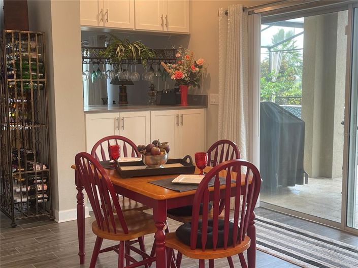 Image No.58-5 Bed Property for sale