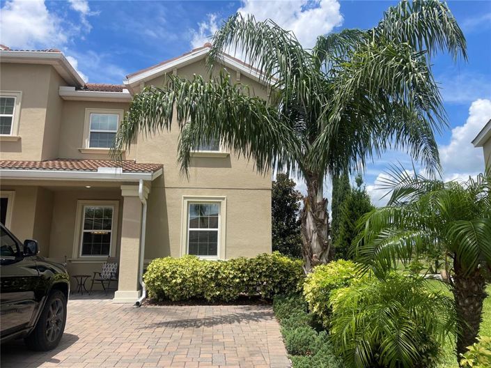 Image No.87-5 Bed Property for sale