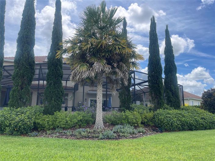 Image No.94-5 Bed Property for sale