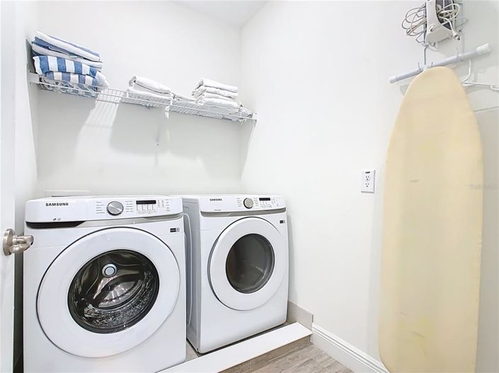 Image No.17-3 Bed Townhouse for sale