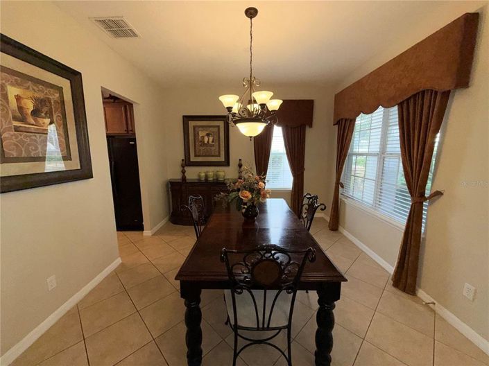 Image No.9-6 Bed Property for sale