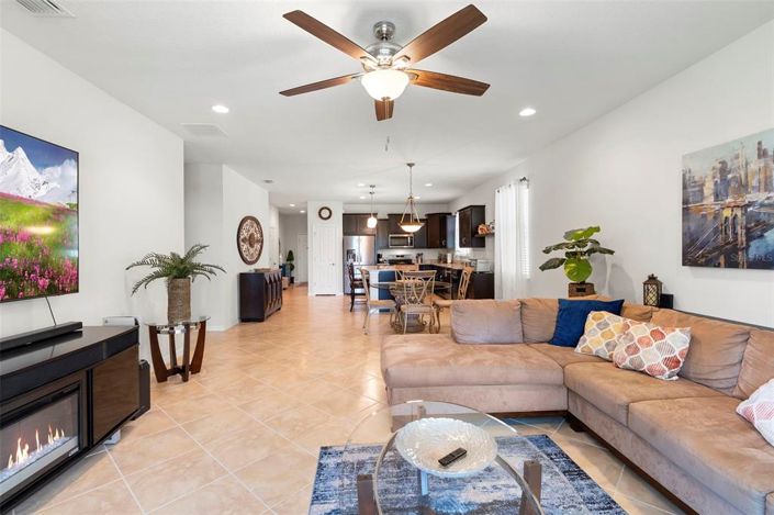 Image No.11-4 Bed Property for sale