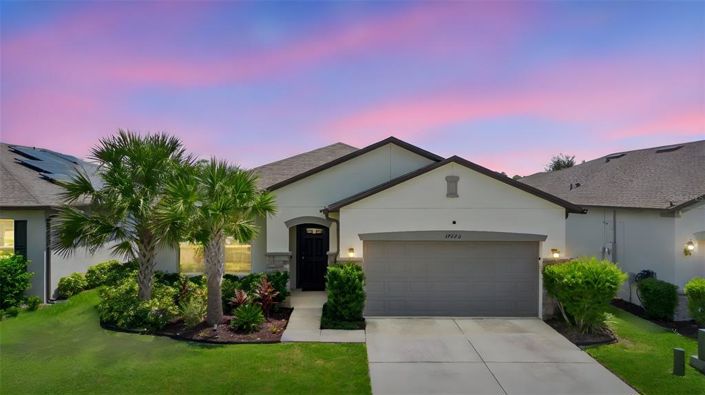 Image No.2-4 Bed Property for sale