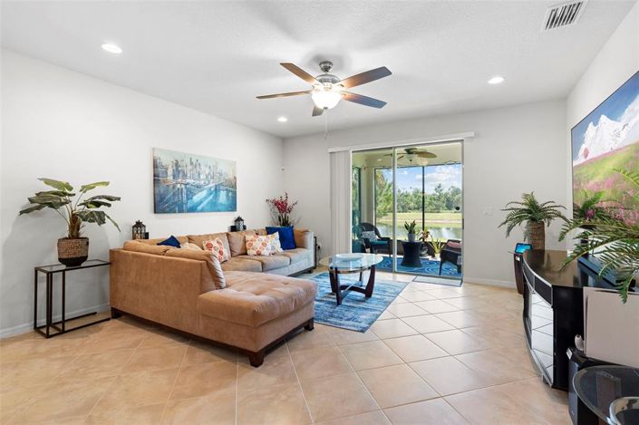 Image No.9-4 Bed Property for sale