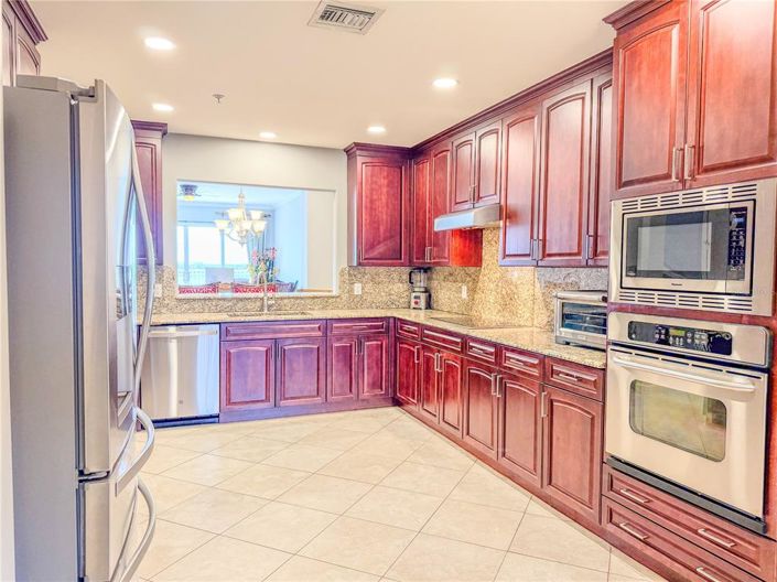 Image No.16-3 Bed Property for sale