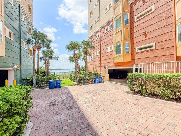 Image No.63-3 Bed Property for sale