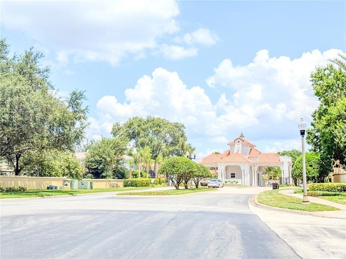 Image No.69-3 Bed Property for sale