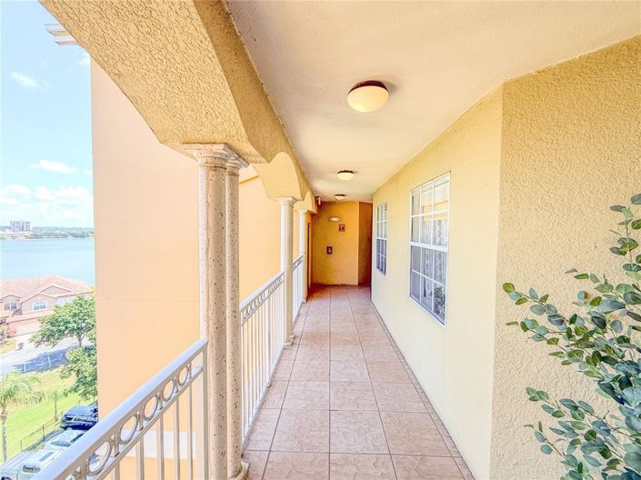 Image No.9-3 Bed Property for sale