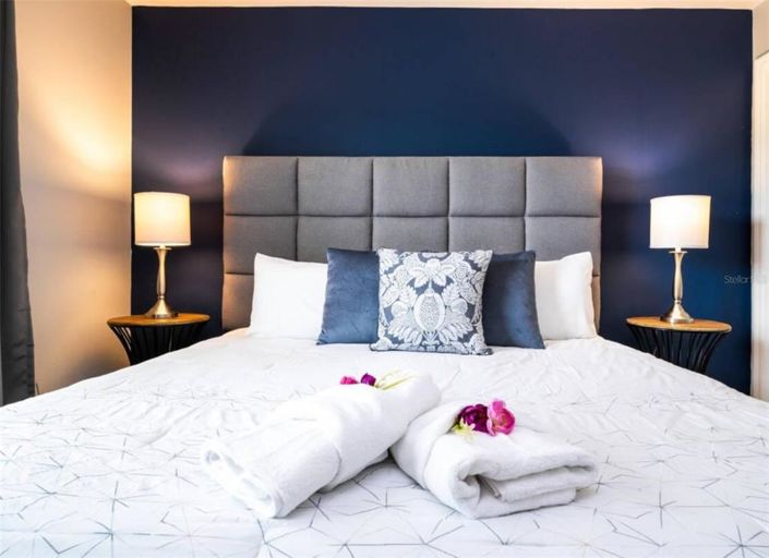 Image No.20-4 Bed Townhouse for sale