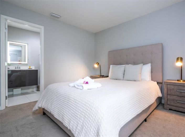 Image No.28-4 Bed Townhouse for sale