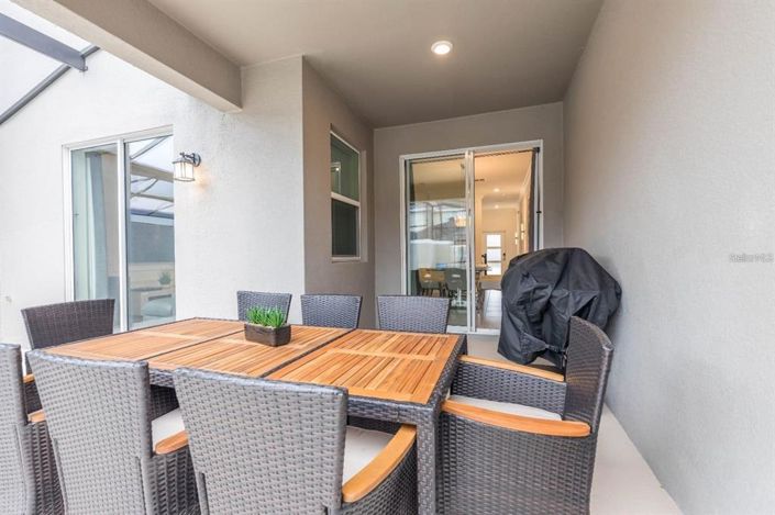 Image No.14-4 Bed Townhouse for sale