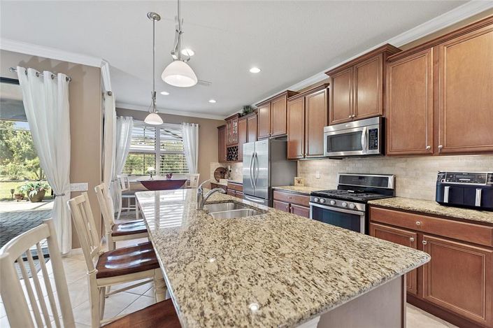 Image No.26-3 Bed Property for sale