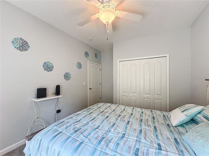 Image No.26-2 Bed Property for sale