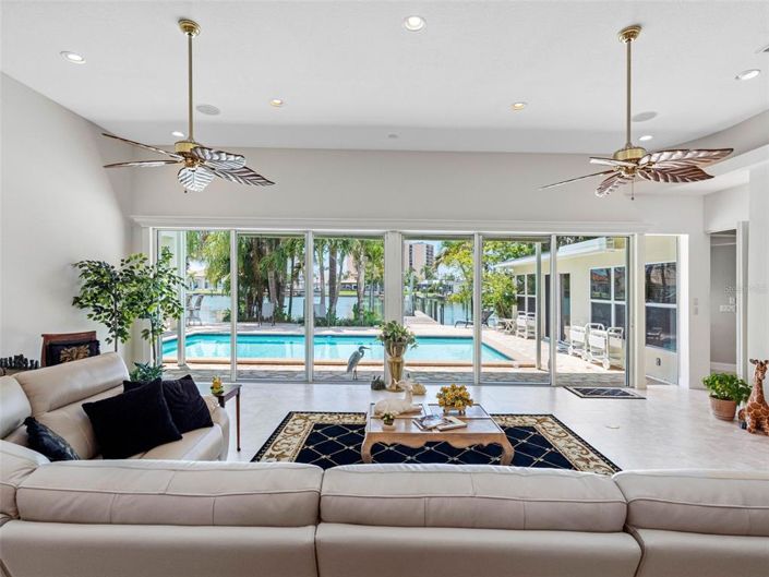 Image No.9-Propriété de 3 chambres à vendre à Floride